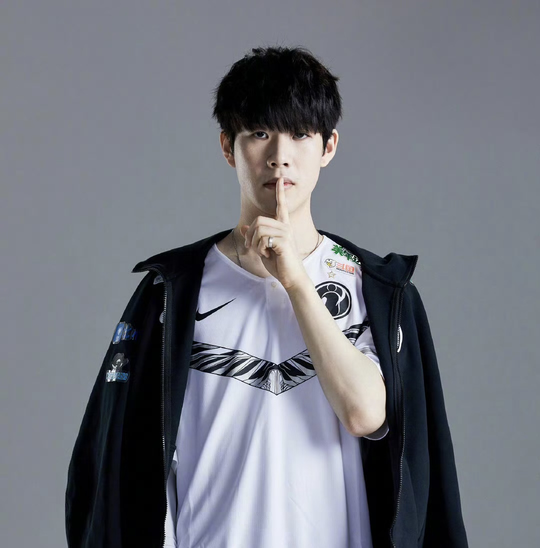 他还需要在 他还需要在