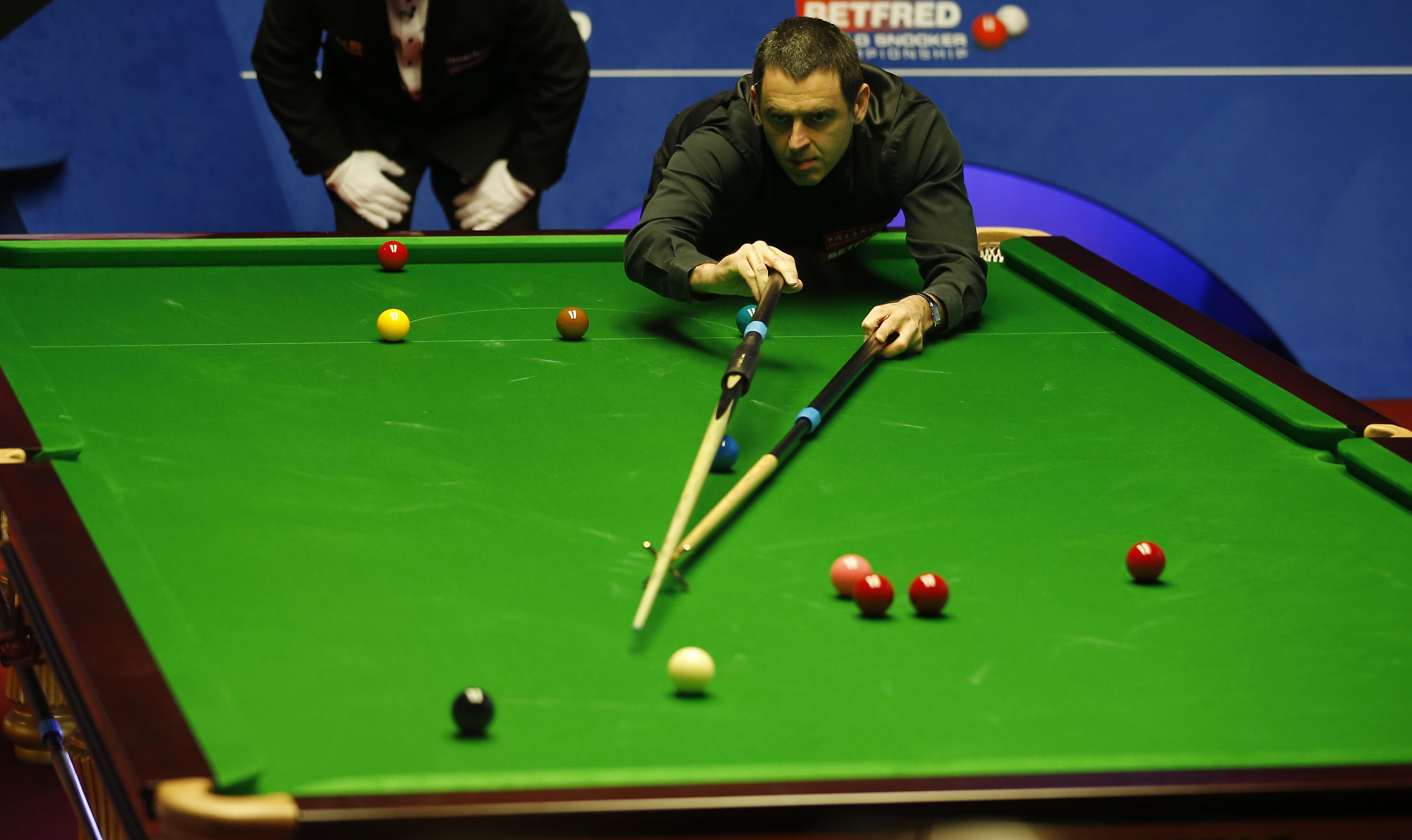 寸步难行 寸步难行