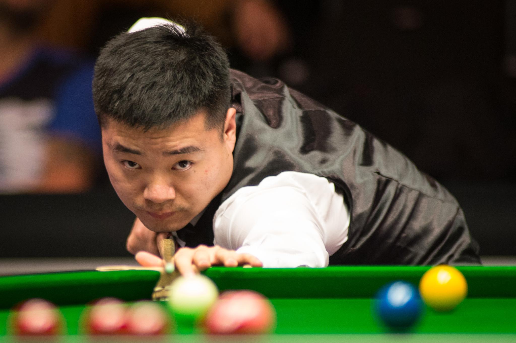 往伴随着巨 往伴随着巨