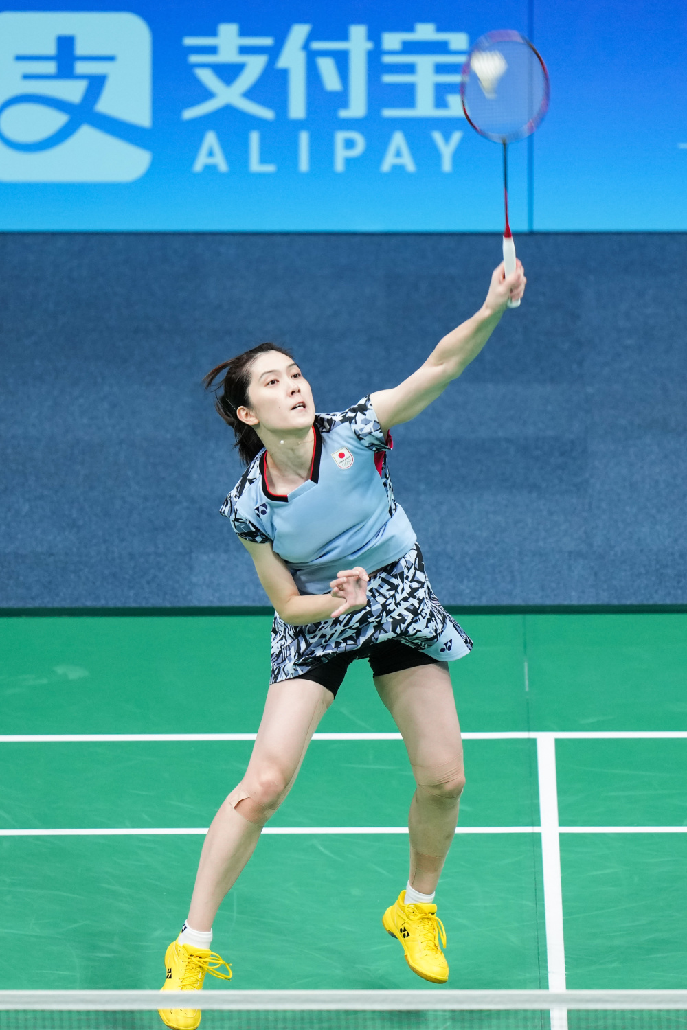 也让整个欧 也让整个欧