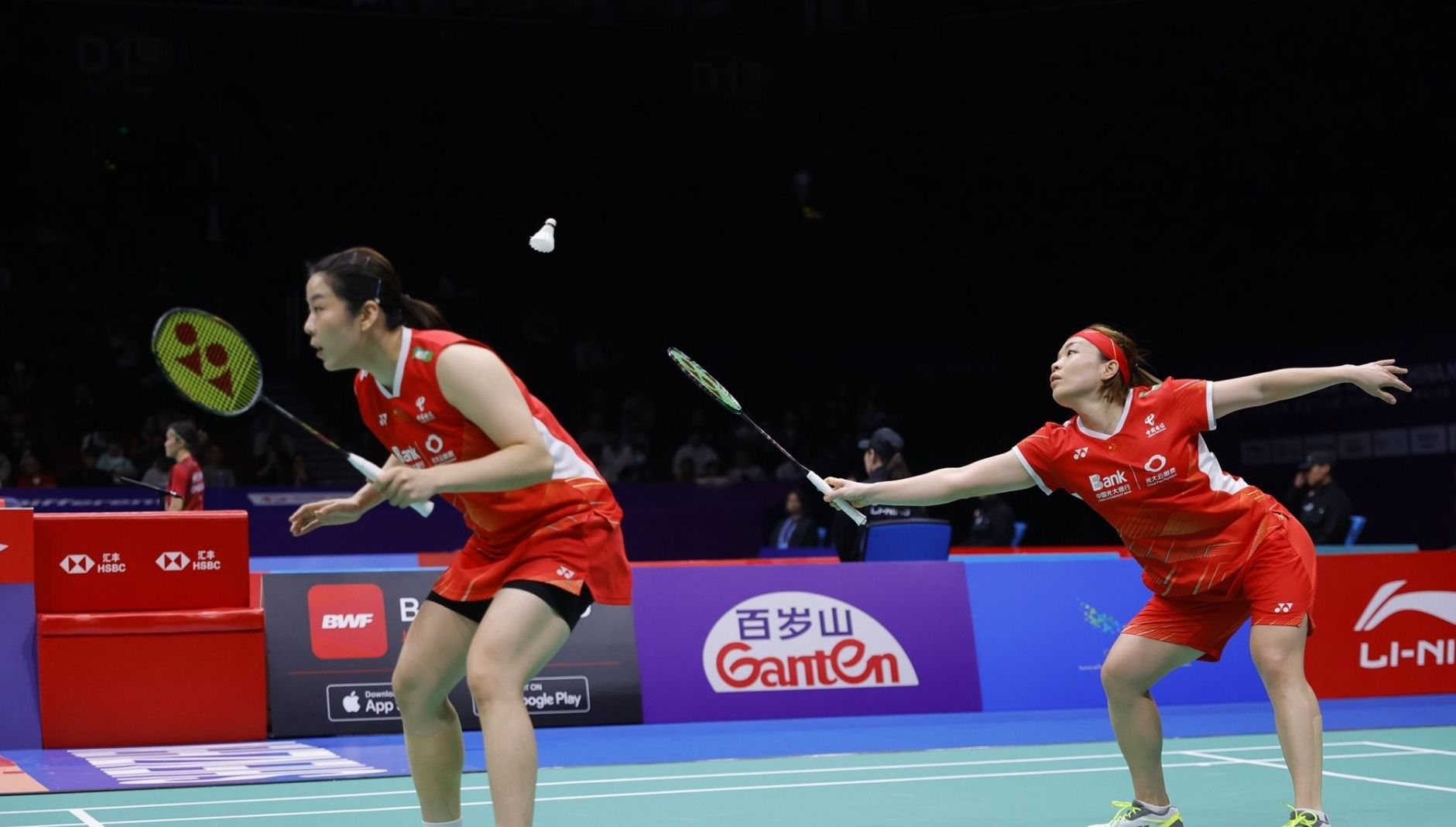 队内氛围的 队内氛围的