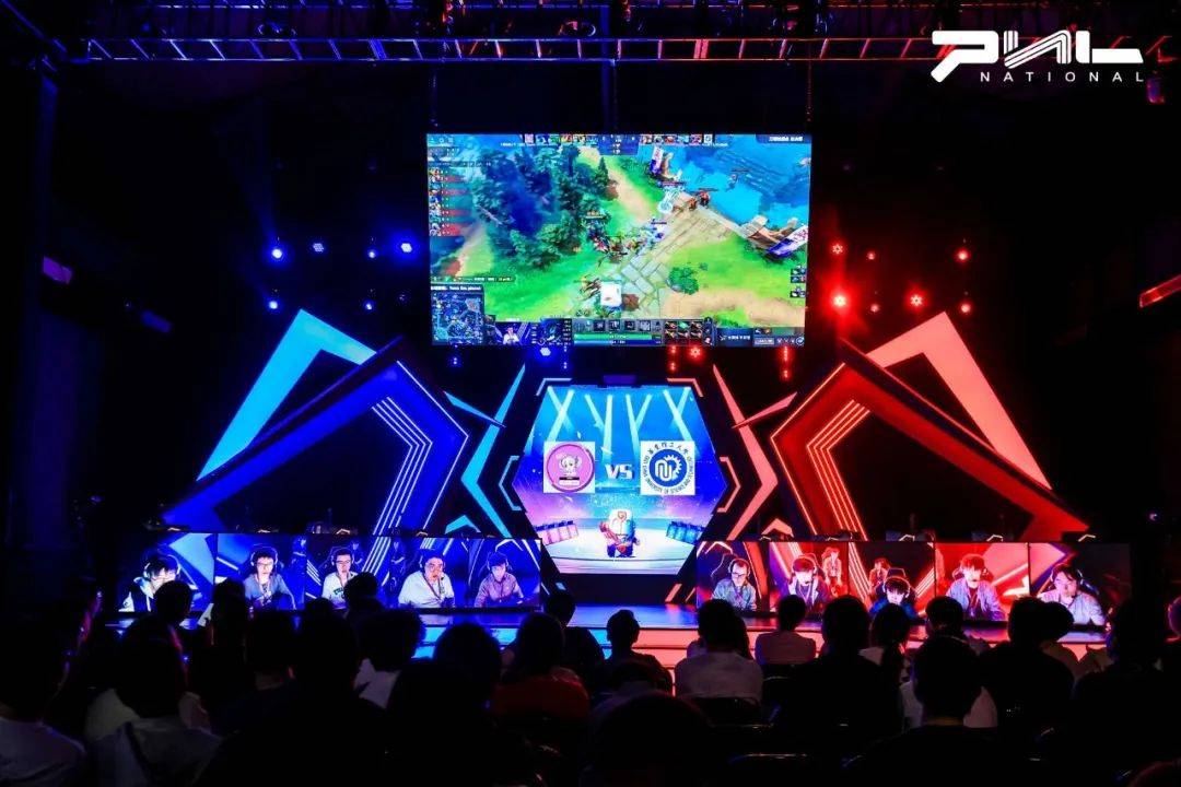 也暴露出其 也暴露出其