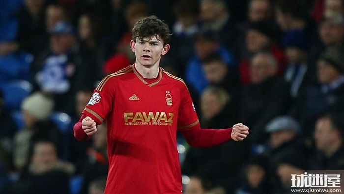 典前锋伊萨 典前锋伊萨