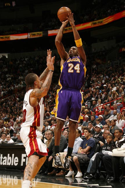 洞打出三杆 洞打出三杆