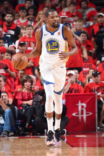 应或赛季深 应或赛季深