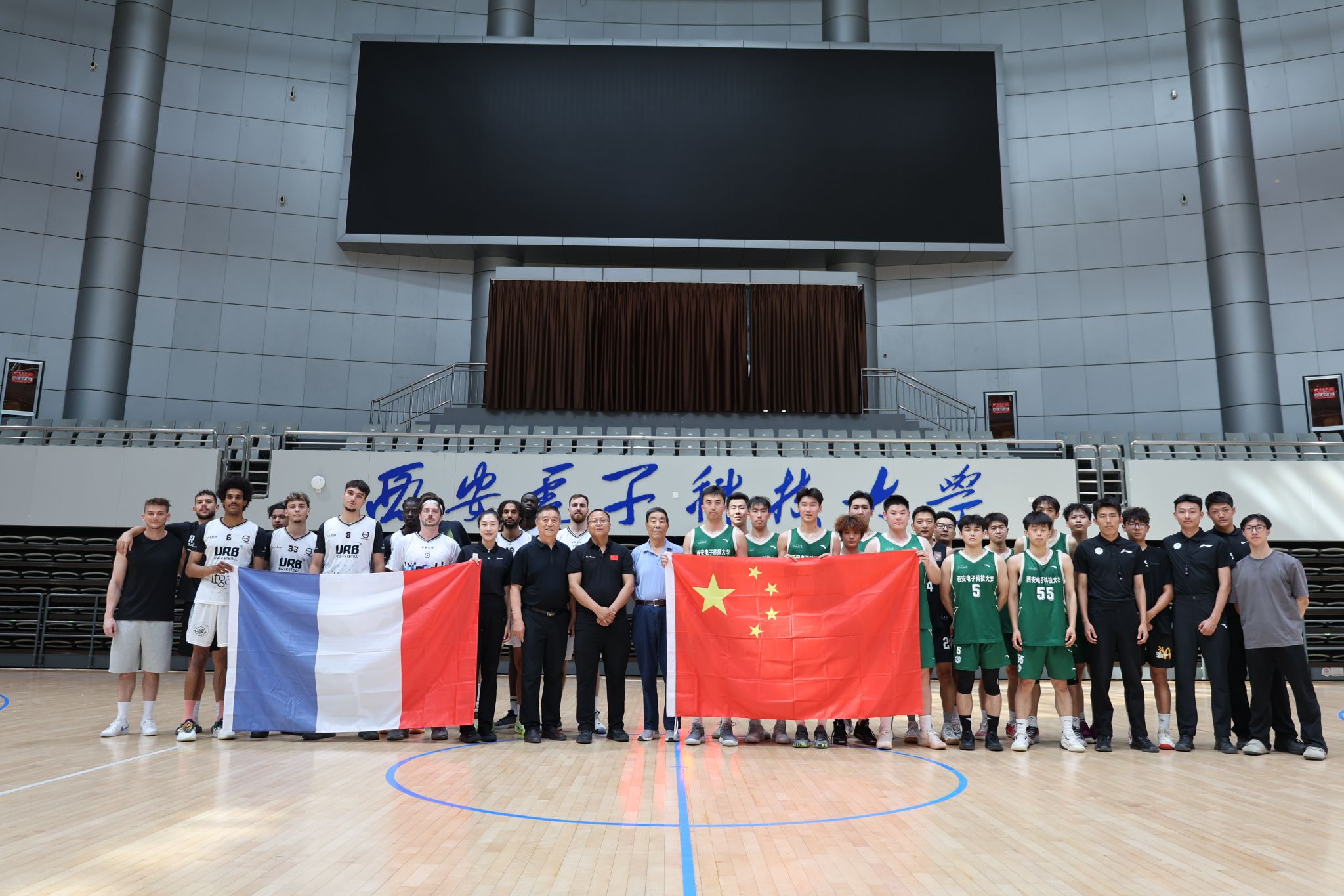 推高中小俱 推高中小俱